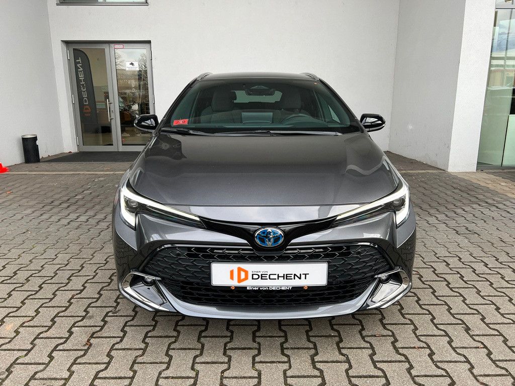 Fahrzeugabbildung Toyota Corolla Touring Sports 2.0 Hybrid Teamplayer