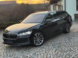 Skoda Superb Combi 1.5 TSI iV 150 kW L&K / AHK / DCC - Skoda: Allradantrieb