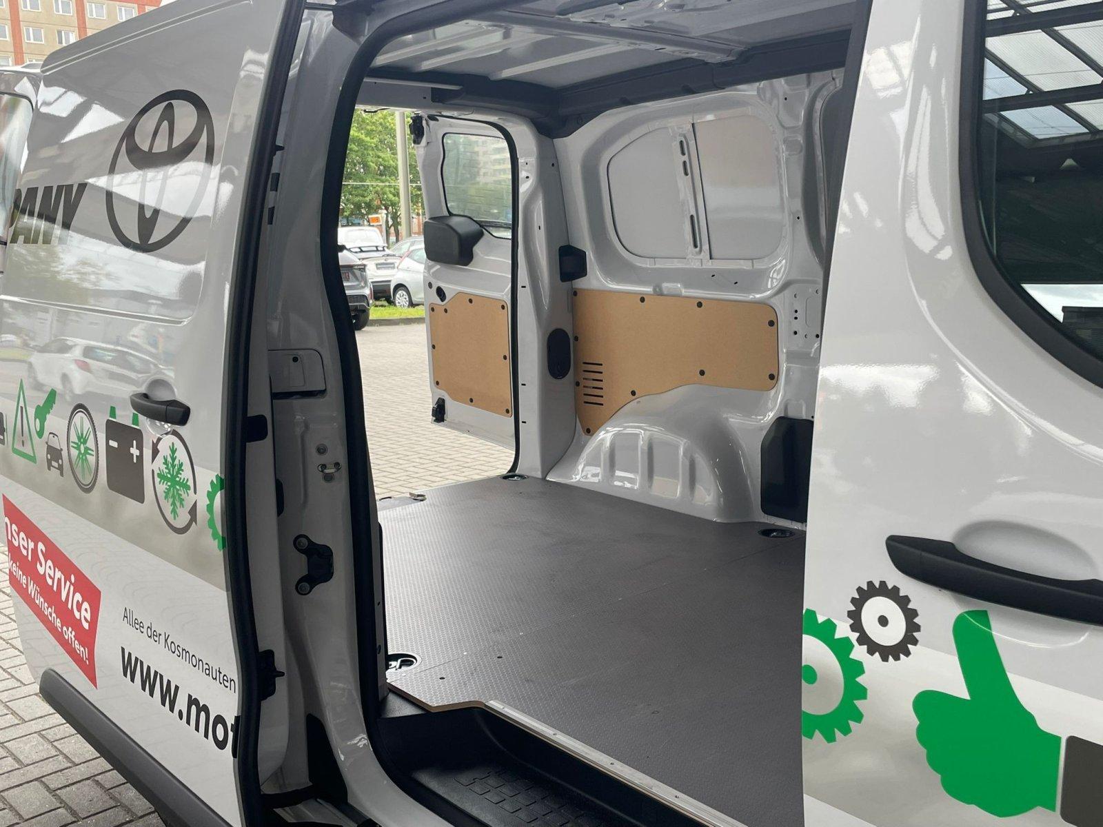 Toyota Proace Electric   Meister