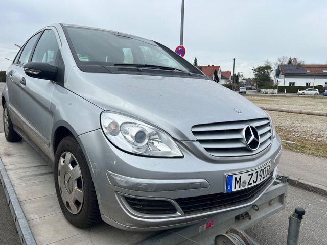 Mercedes-Benz B 150 Special Edition-150236-km -AUITOMATIKGETRI