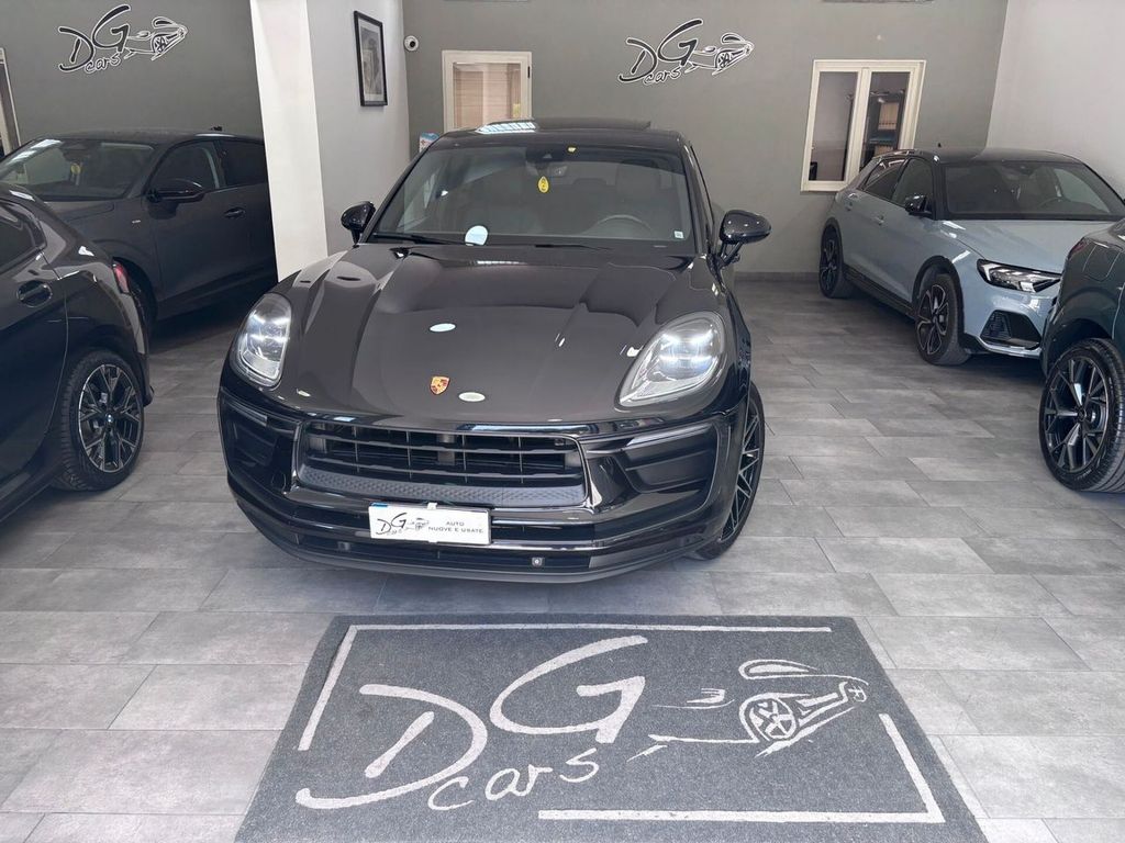 Image of Porsche Macan