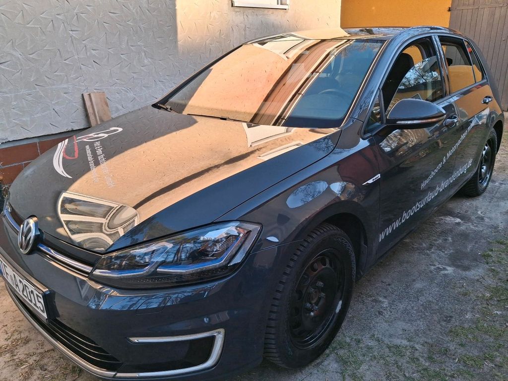 Image of Volkswagen Golf