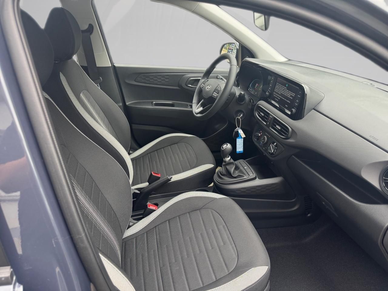 Fahrzeugabbildung Hyundai i10 SELECT *SERVICE NEU*NAVI*KAMERA*DAB+*PDC*BT*