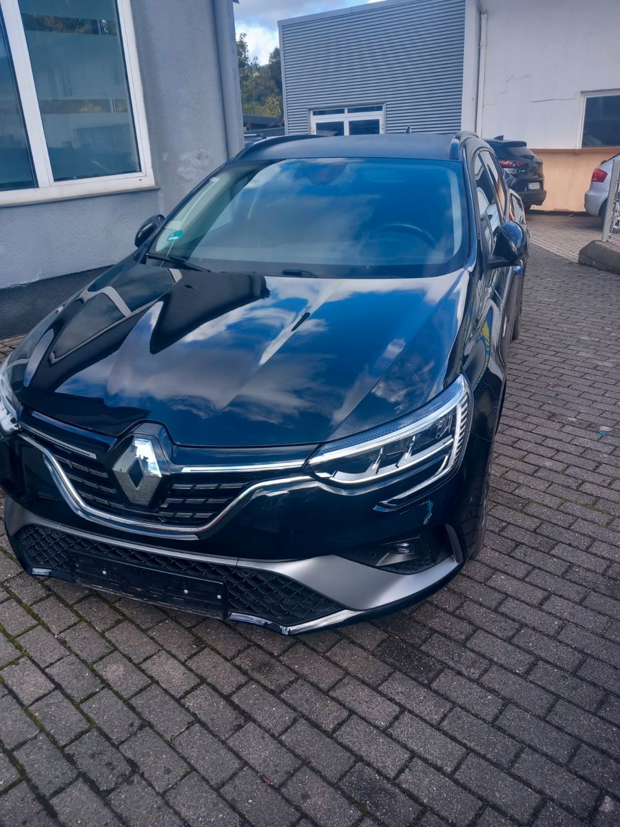 Renault Megane IV Grandtour R.S. Line imagem 2