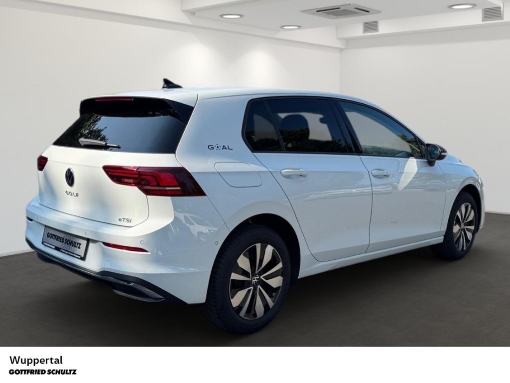 Volkswagen Golf - Bild 4