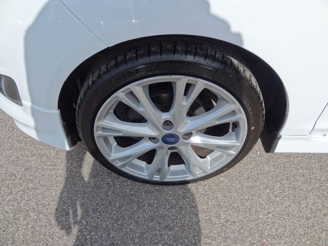 Fahrzeugabbildung Ford Fiesta Titanium/Klima/SitzH/ST-Felgen/125PS