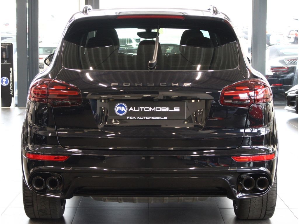 Fahrzeugabbildung Porsche Cayenne Diesel 2. Hand*Pano*Standheizung*21 Zoll