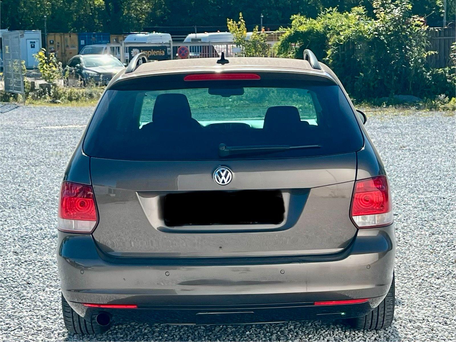Volkswagen Golf 2011 — photo 14