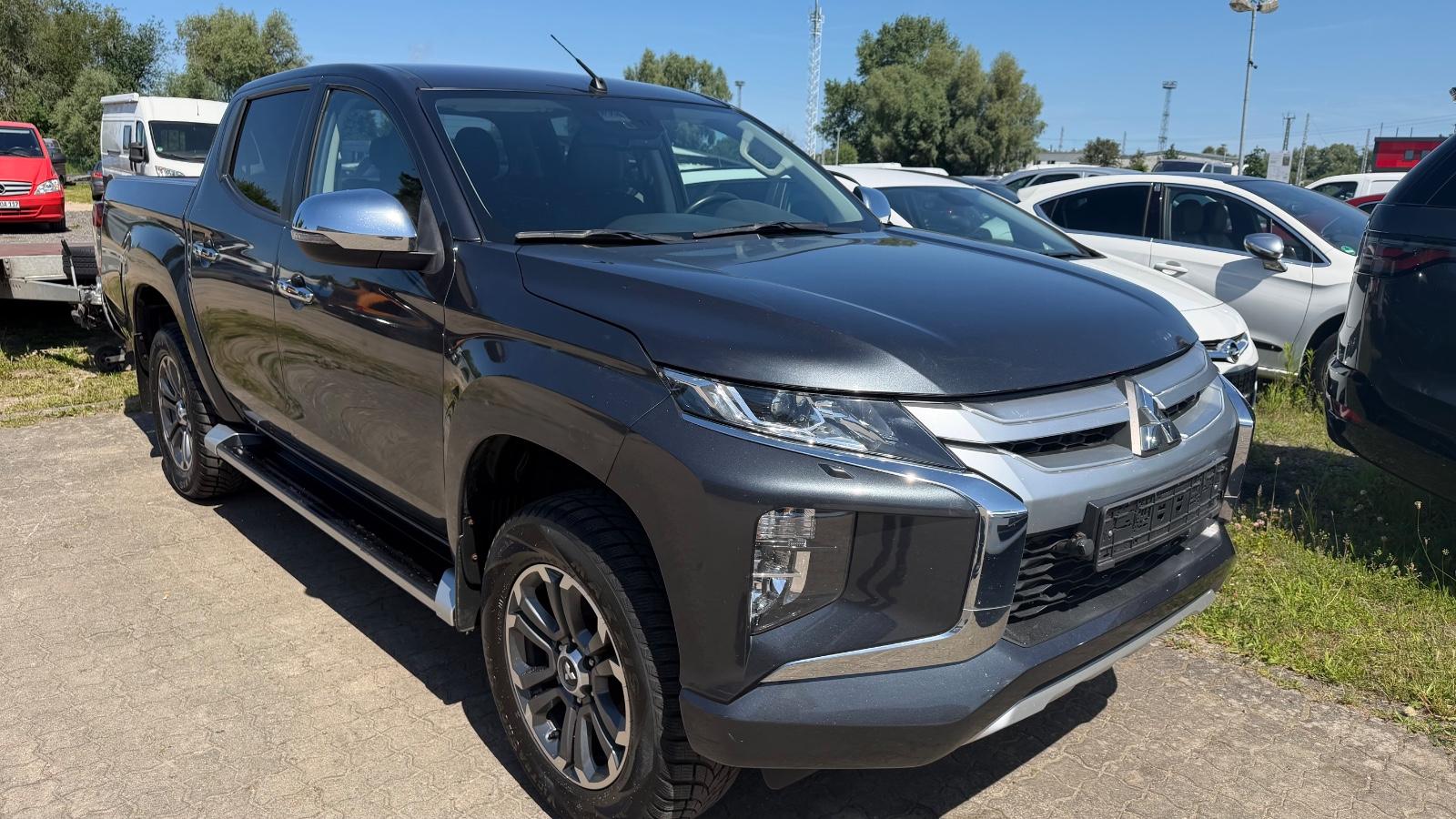 Mitsubishi L200 Plus Doppelkabine 4WD