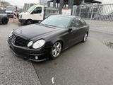 Mercedes-Benz Mercedes E500 AMG Paket  Bastler/Export - gebrauchte Mercedes-Benz E 500 aus dem Jahr 2006