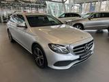 Mercedes-Benz E 220 d T-Modell Avantgarde+Comand+Ambiente+LED - gebrauchte Mercedes-Benz E 220 aus dem Jahr 2020