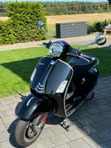 Vespa GTS Super Sport - Vespa Motorräder in Berlin
