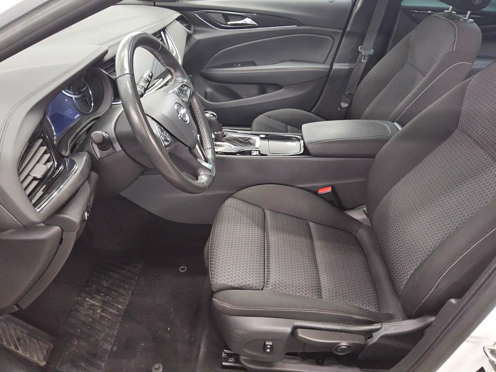Opel Insignia ST 1.5 D Business Elegance Navi LED RFK