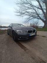BMW 330d Touring Sport Line Automatic Sport Line - silberne BMW 330