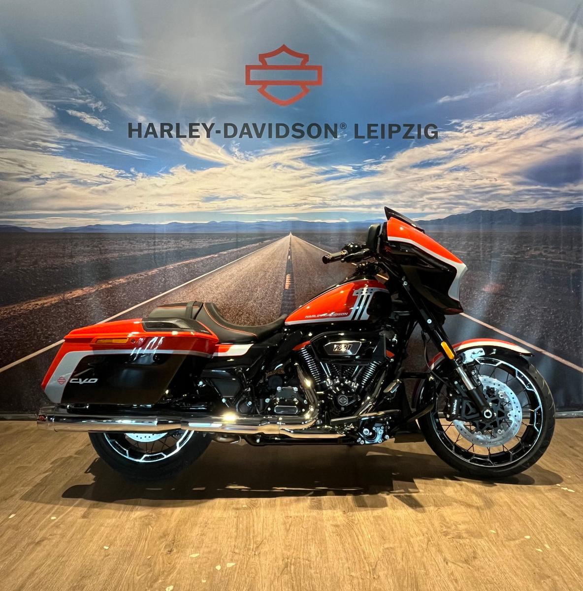 Harley-Davidson CVO Street Glide Tageszulassung