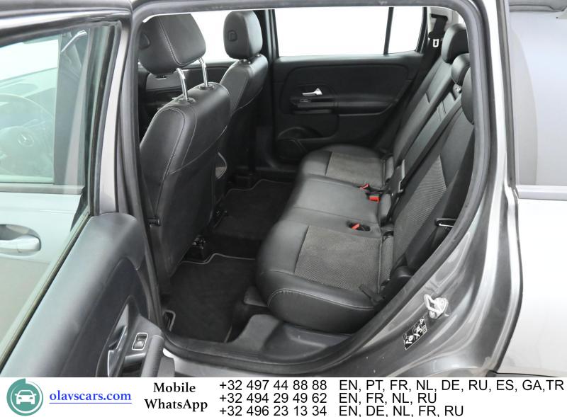 Mercedes-Benz GLB 180