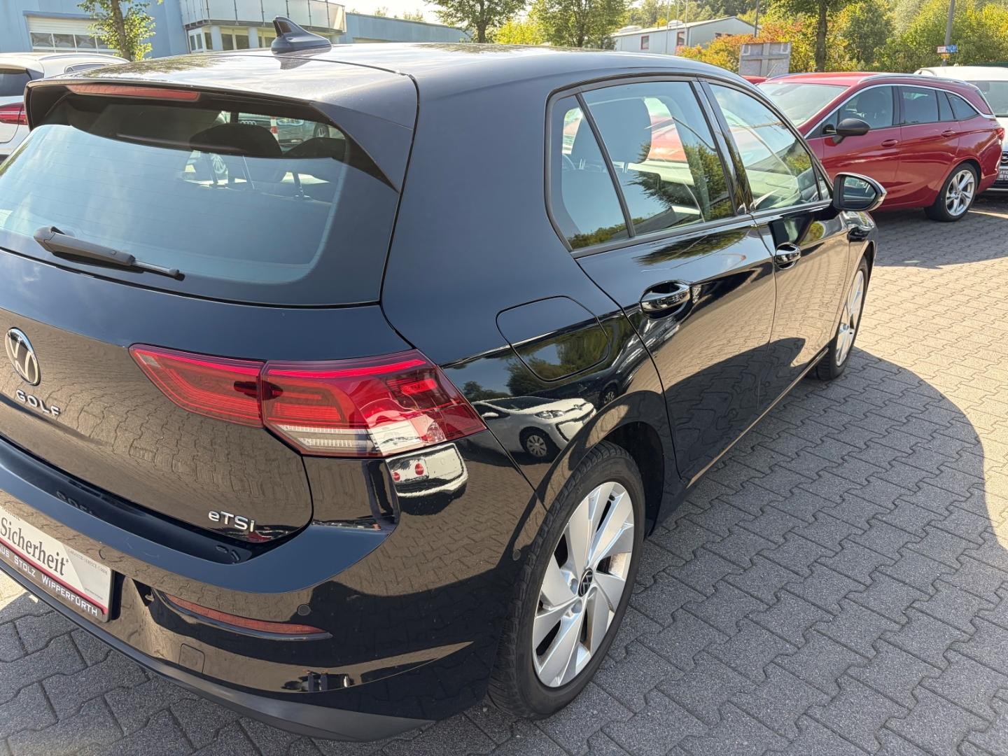 Volkswagen Golf VIII Life eTSI Navi LED Sperrdiff. ACC Appl, миниатюра 19