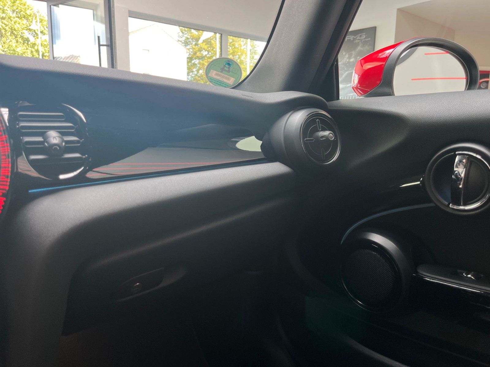Fahrzeugabbildung MINI John Cooper Works Cabrio Trim*Virtual Cockpit*