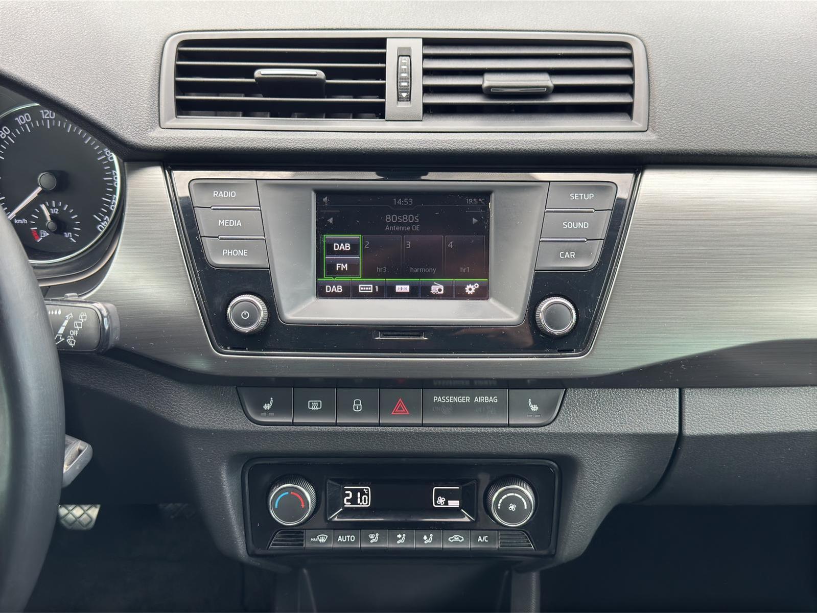 Skoda Fabia Combi 1.2TSI Tempomat PDC Alu16 Sitzhz DAB