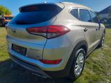 Hyundai TUCSON 2.0 CRDi Style 4WD Style HU/AU Neu  - Hyundai TUCSON: Allradantrieb, Crdi