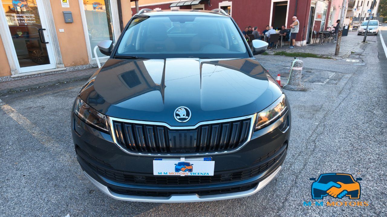 Skoda Karoq 2.0 tdi Scout 4x4 imagem 2