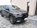 Toyota Hilux Double Cab 4x4 Automatik Leder - gebrauchte Toyota Hilux aus dem Jahr 2020