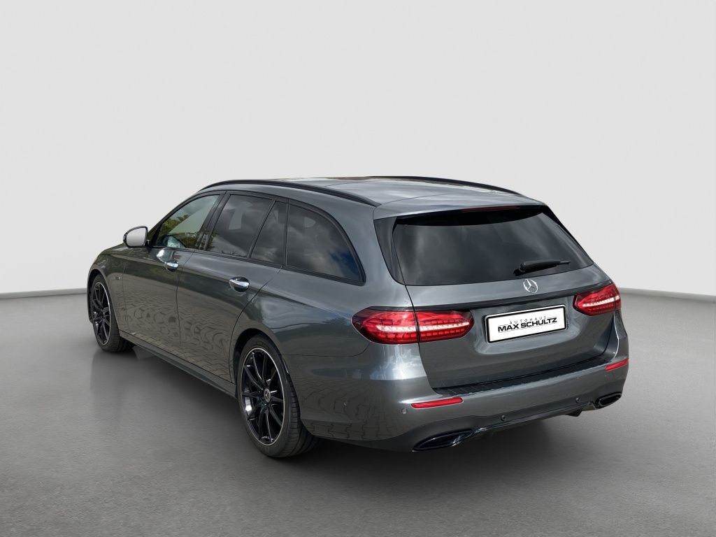 Fahrzeugabbildung Mercedes-Benz E 220 d T-Modell AMG LINE*NightPaket*PanoDach