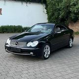 Mercedes-Benz Mb clk 320 Automatik / TÜV neu / 173k km /... - gebrauchte Mercedes-Benz CLK 320 aus dem Jahr 2004