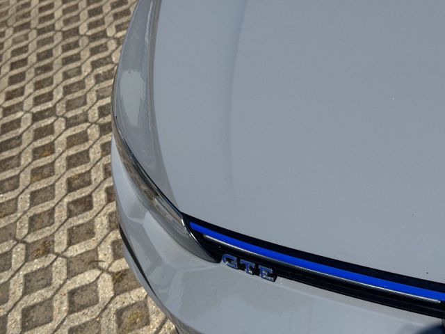 Golf VIII 1.4 eHybrid GTE (EURO 6d) Bluetooth