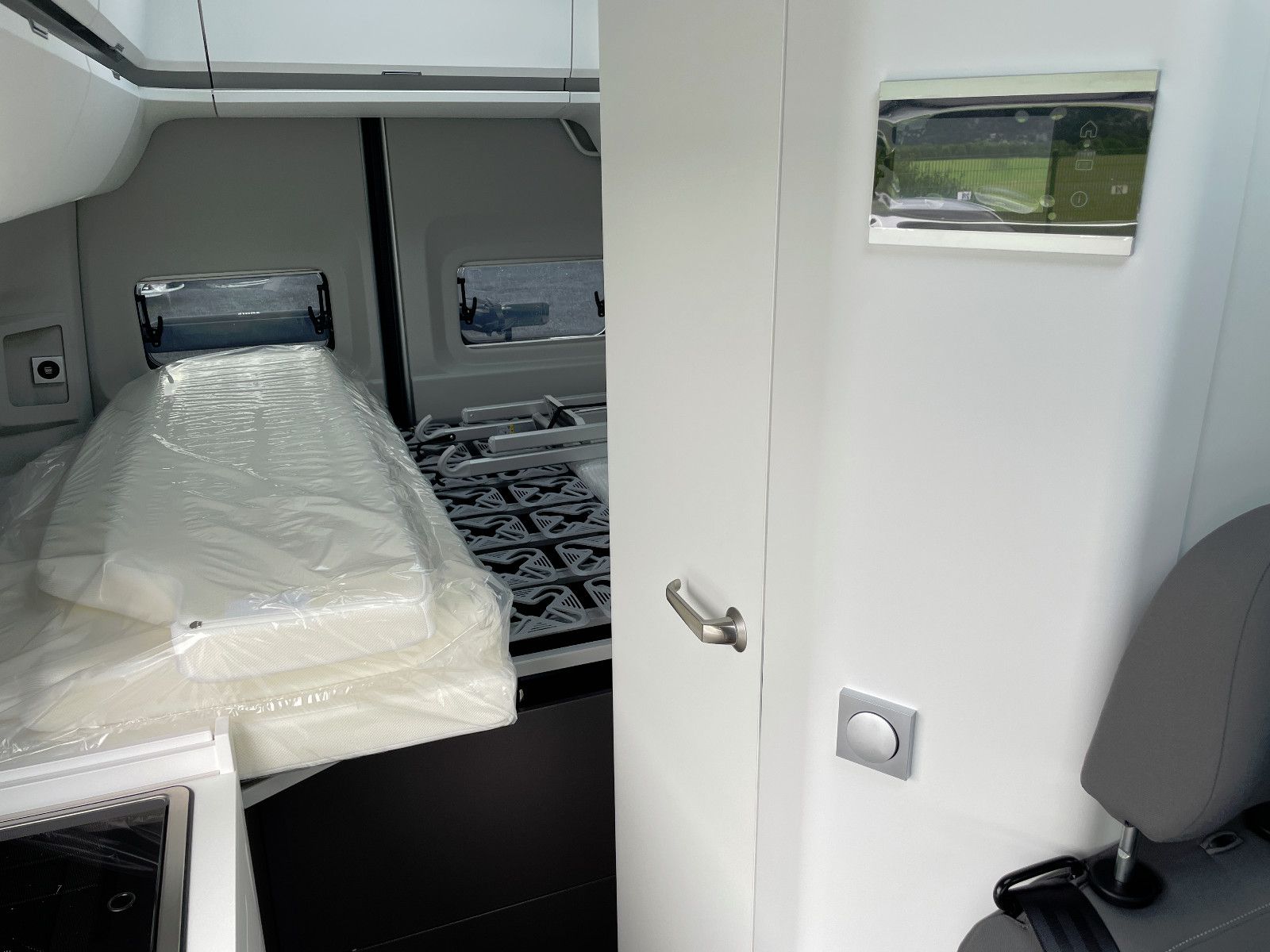 Fahrzeugabbildung Volkswagen Grand California 600*LED* Markise*Radträg. uvm