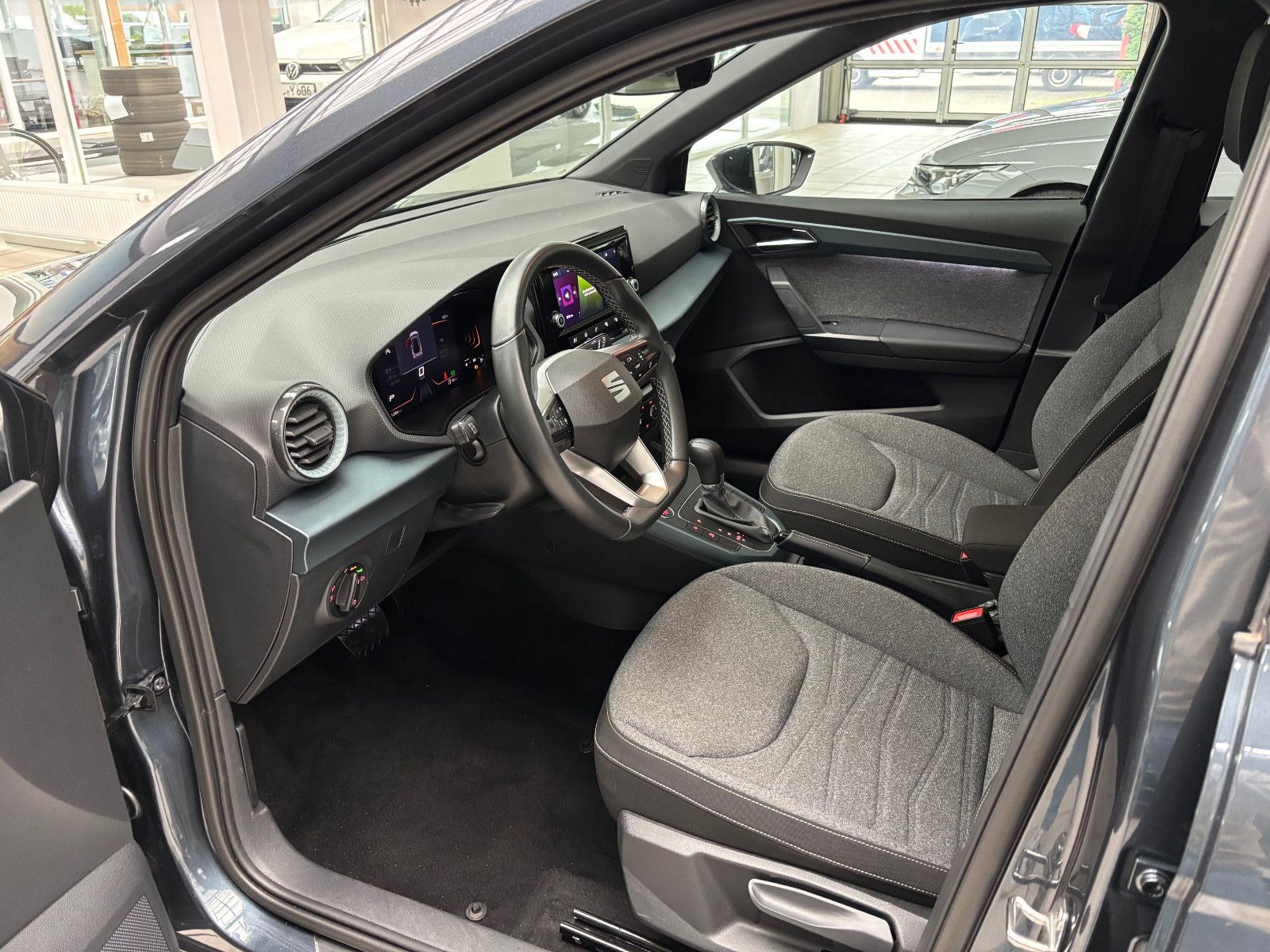 Fahrzeugabbildung SEAT Arona Xperience 1.0 TSI DSG 222,- ohne Anzahlung