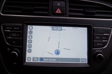 Hyundai i20 1.0T-GDI ACTIVE DCT-NAVI-ALU+WR-KAMERA-SHZG-