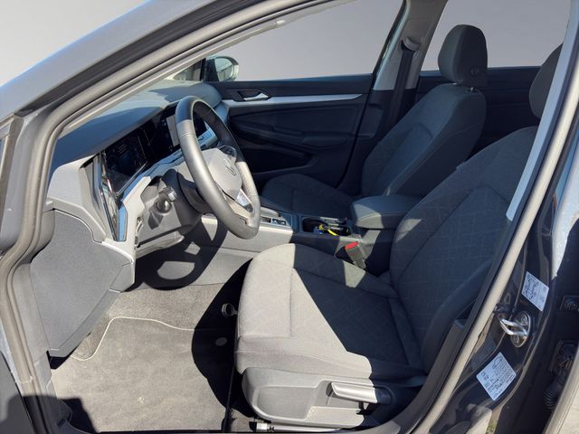 Golf VIII Variant 2.0TDI DSG Life PDC NAVI LED