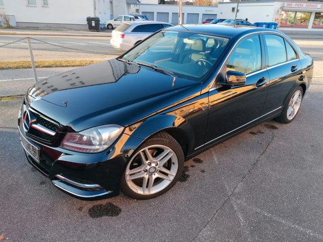 Mercedes-Benz C 200 CDI Lim. Avantgarde Navi Sitzheizung Pdc