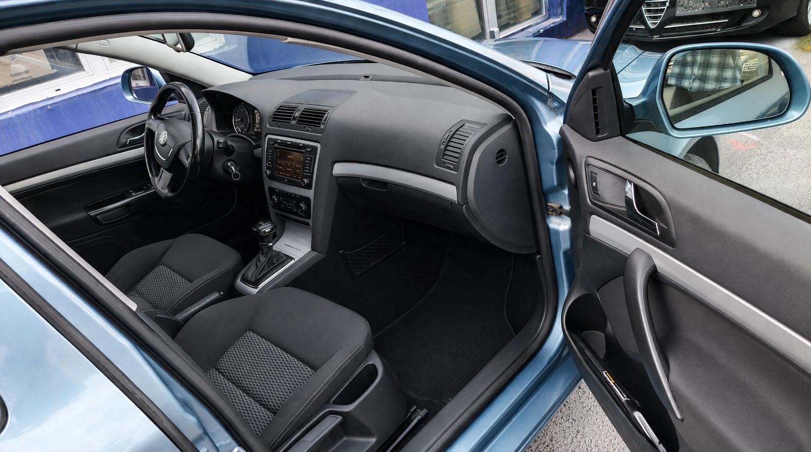 Skoda Octavia 2010 — photo 5