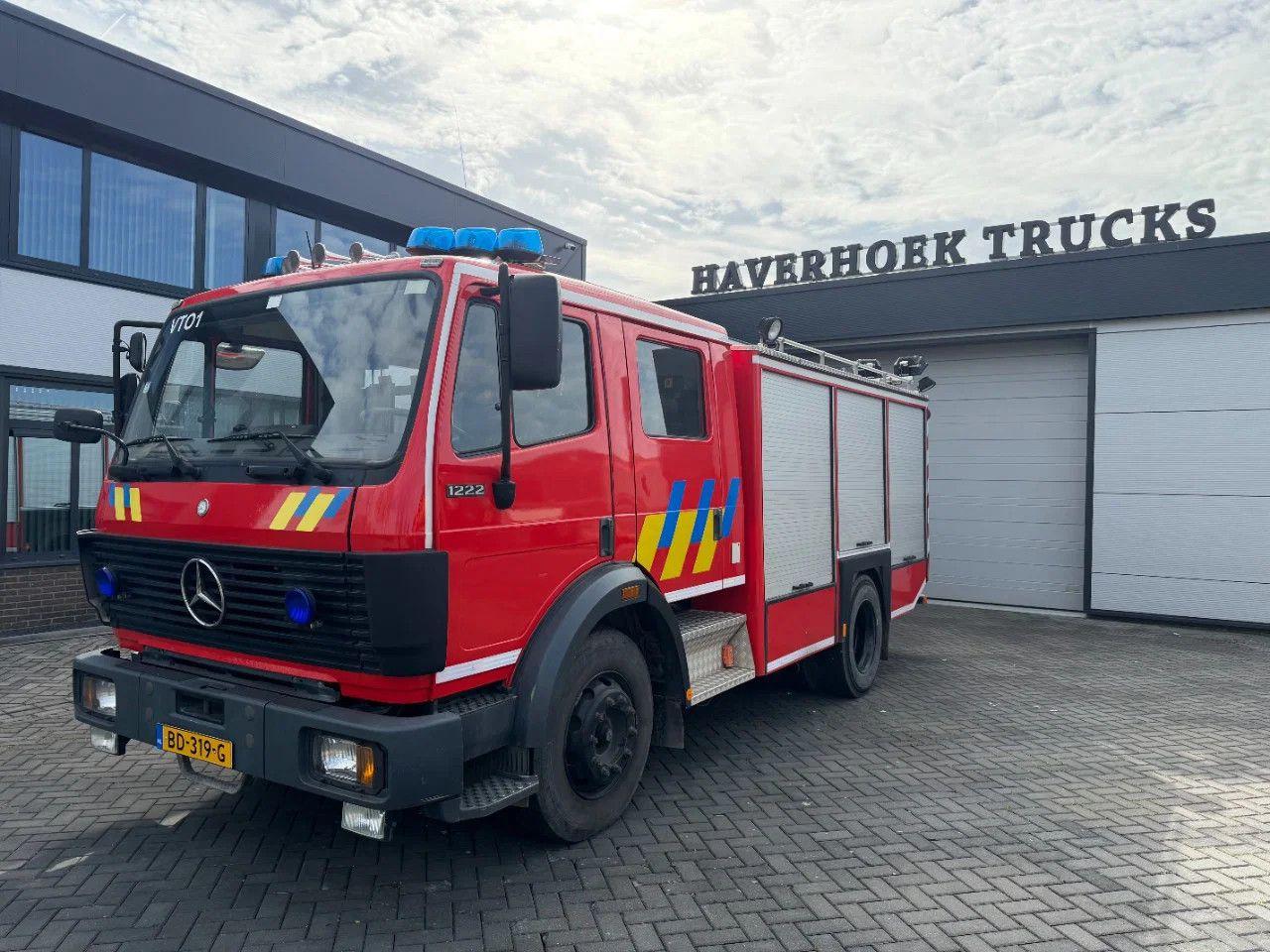 Mercedes-Benz 1222 Fire fighter Water Pump
