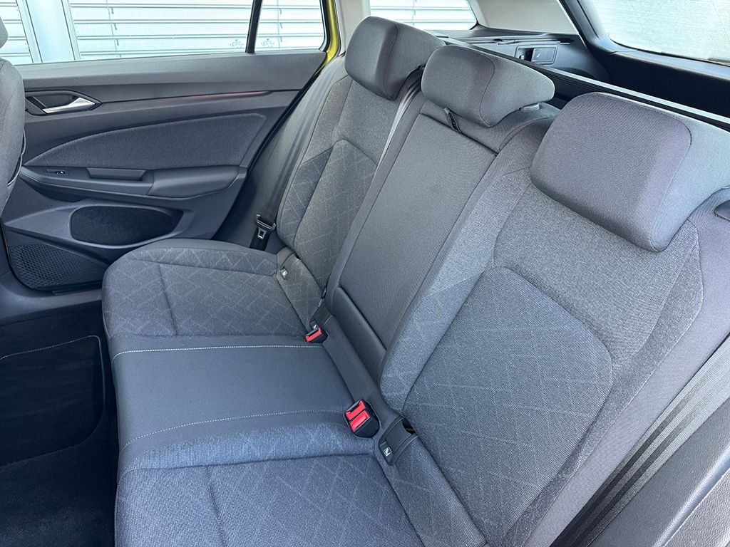 Golf VIII Variant 1.5 TSI LIFE *NAVI*LED*ACC*