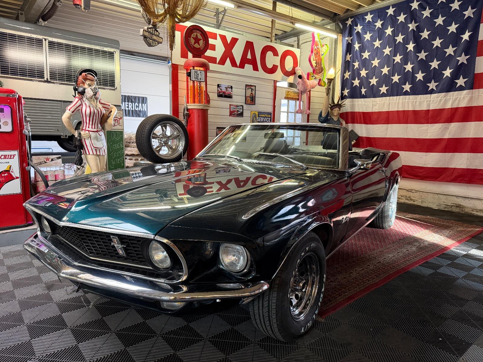 Ford Mustang 302Cui Windsor Convertible