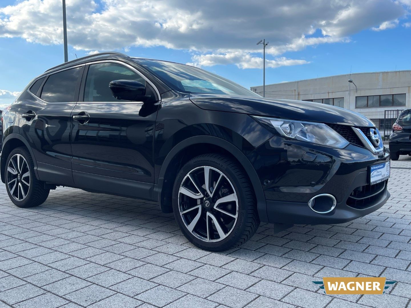 Fahrzeugabbildung Nissan Qashqai N-Connecta Automatik Tempomat