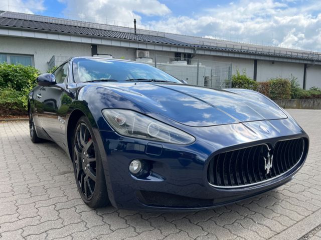 Maserati Granturismo 4.2 V8*LEDER-BEIGE*SCHÖNER-KLASSIKER