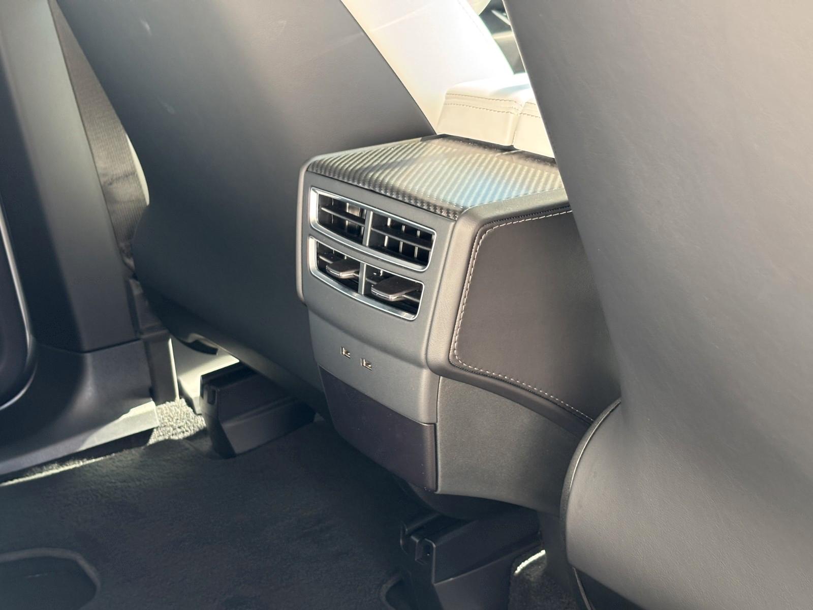 Tesla Model X 100D – 525 ch – 6 places – Autopilot 3