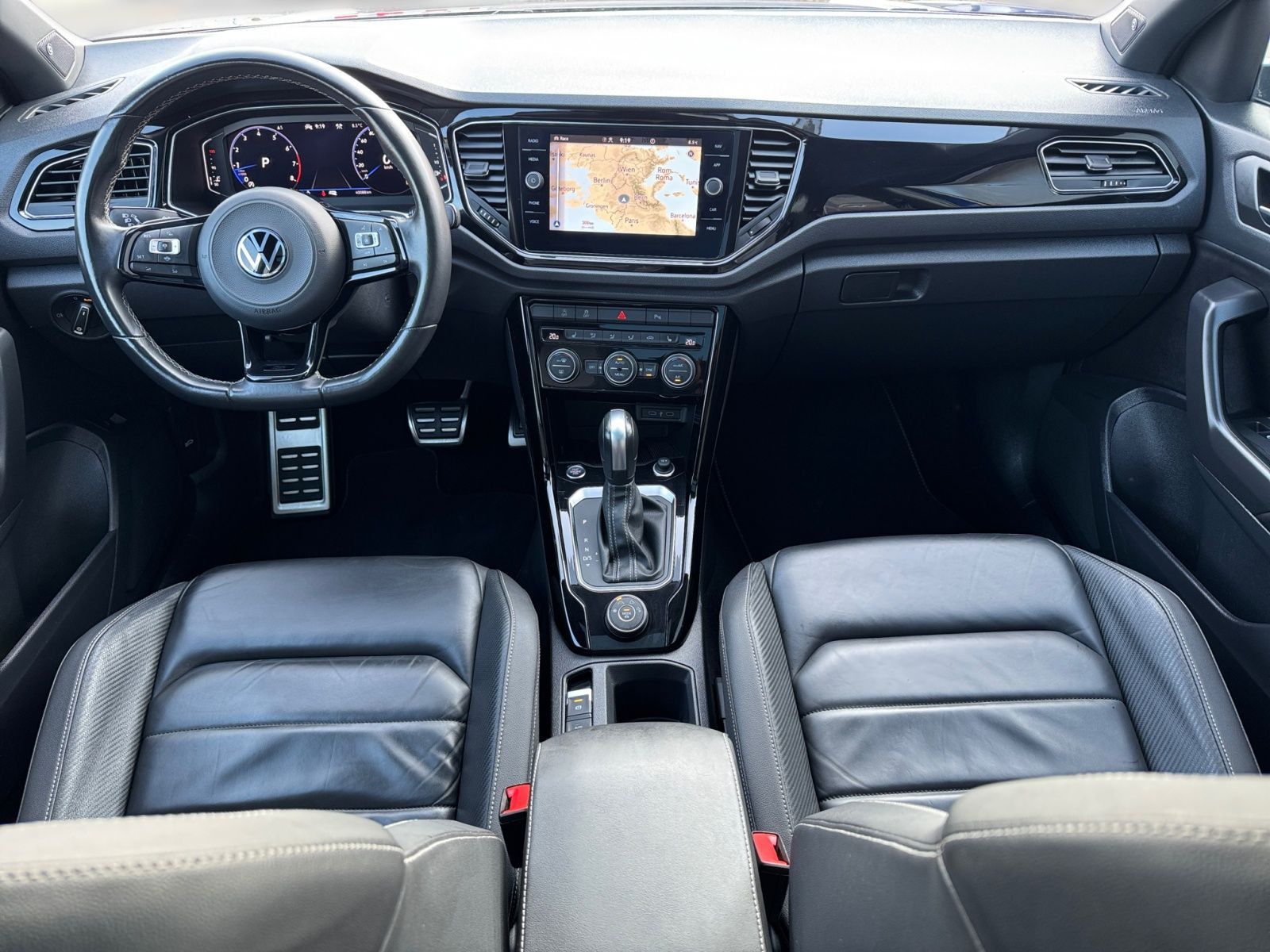 Volkswagen T-Roc - Bild 10