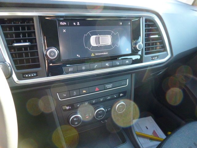 Fahrzeugabbildung SEAT Ateca Style 1.0 TSI + LED + SHZ