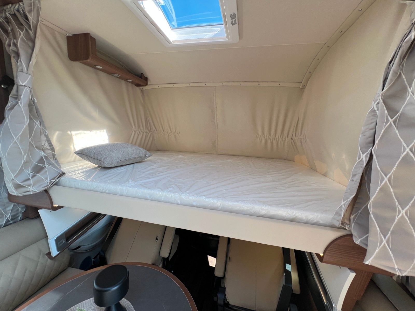 Fahrzeugabbildung Carthago chic e-line 50 LE DA / Mecedes Benz Sprinter