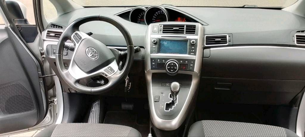 Image of Toyota Verso