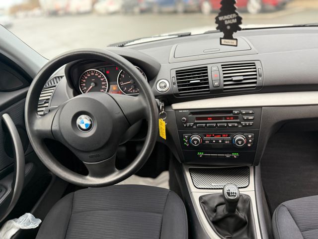 BMW 118i Lim. Sitzheizung Klimaaut. PDC Schiebedach