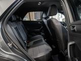 Volkswagen T-Roc 1.5 TSI ACT Sport AHK LED ACC NAVI R-LINE - gebrauchte Pickups