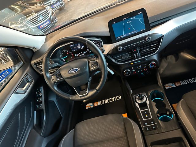 Ford Focus Turnier Cool & Connect*Spurhalte*LED*Navi*