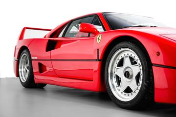 1990 Ferrari F40 照片 9