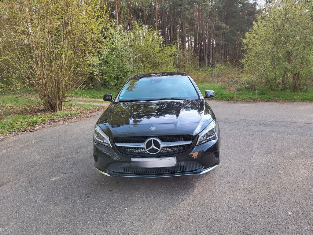 Image of Mercedes-Benz CLA 200 Shooting Brake
